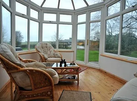 Hotel Dorset Farm 4*